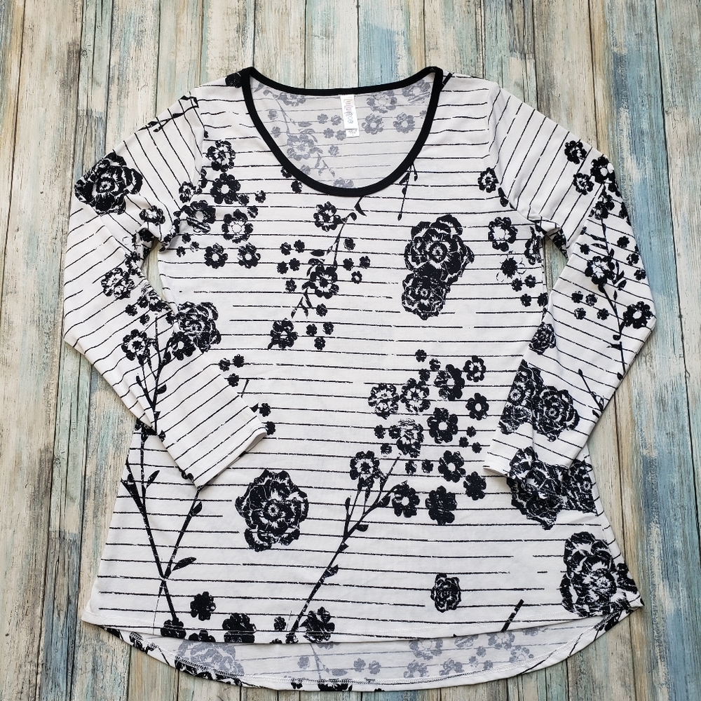 LulaRoe Top!